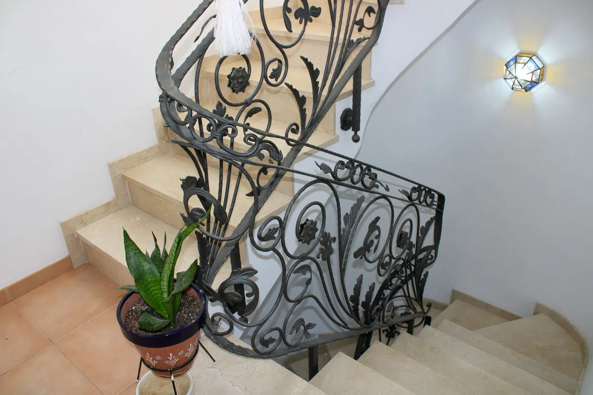 26bcda23-b8c0-4eb4-bdb2-1794dd8e7293