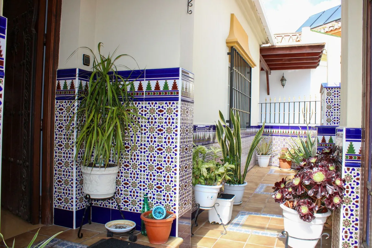 4dcdc18a-07c7-47c2-baf7-8b02d32e6d02