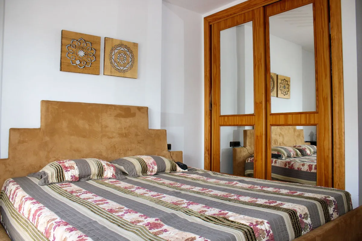 9b9e3403-f813-489d-9cdb-f81506c78c67