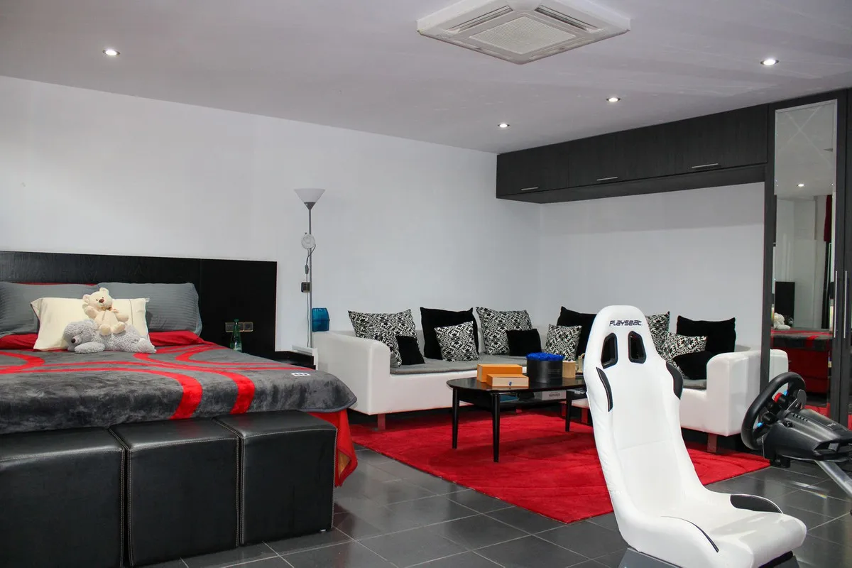 aa2fff53-3429-41fe-999a-59a9ed16e3bd