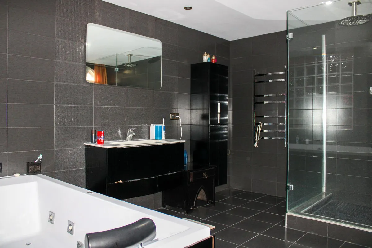 faaac75a-5ec4-49c6-b36b-7072ff840d53