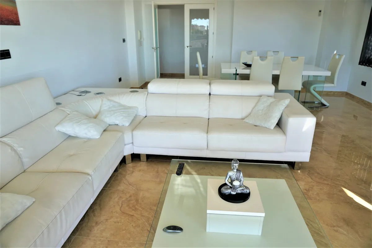 2e7f4277-ecac-4618-8c12-1b412c2b8161