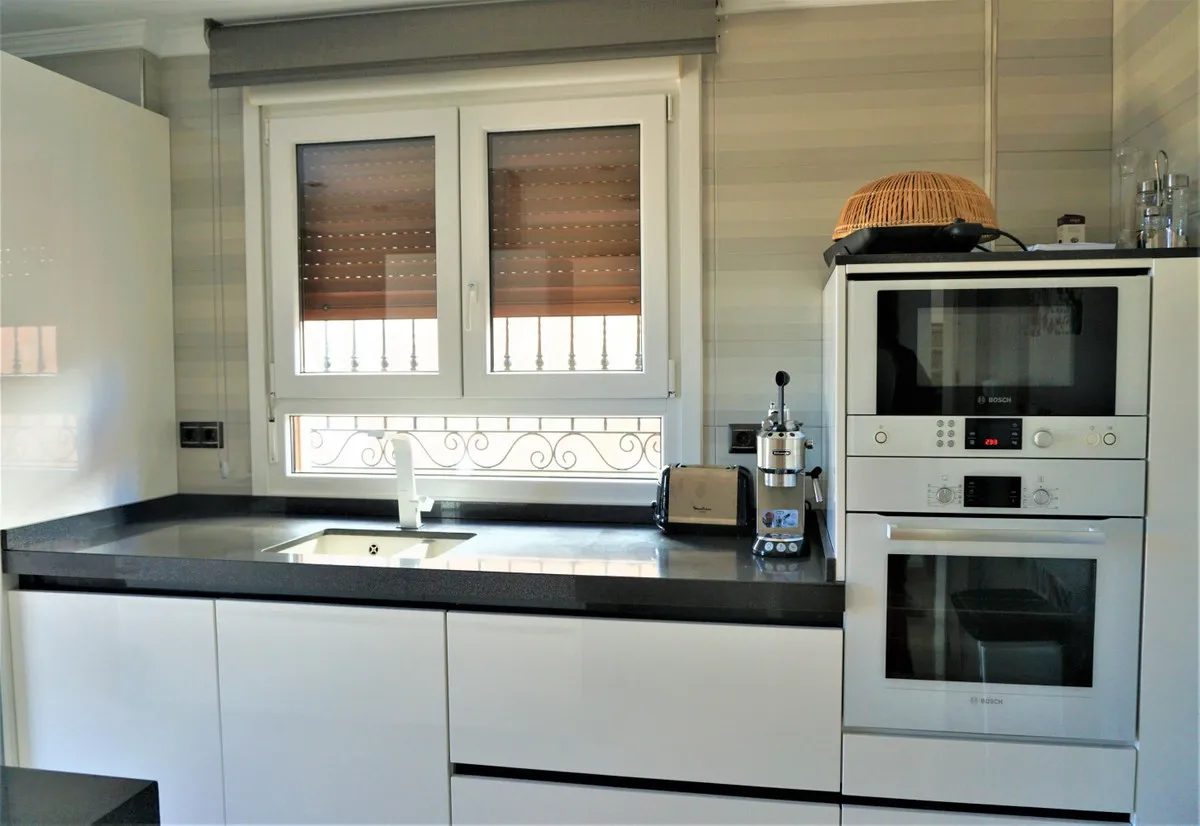 c367ed2a-6397-4a3b-997b-a30a40879d05