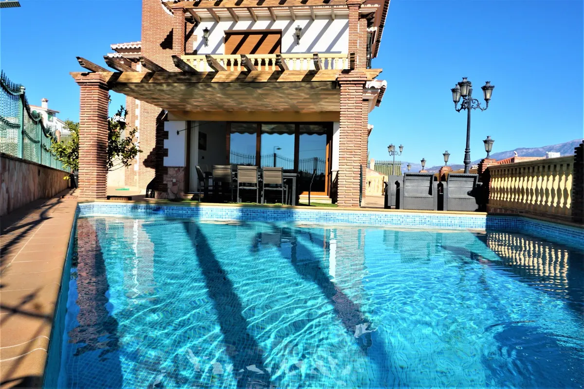 c9b90f94-2e4f-4700-92b7-521e62467988