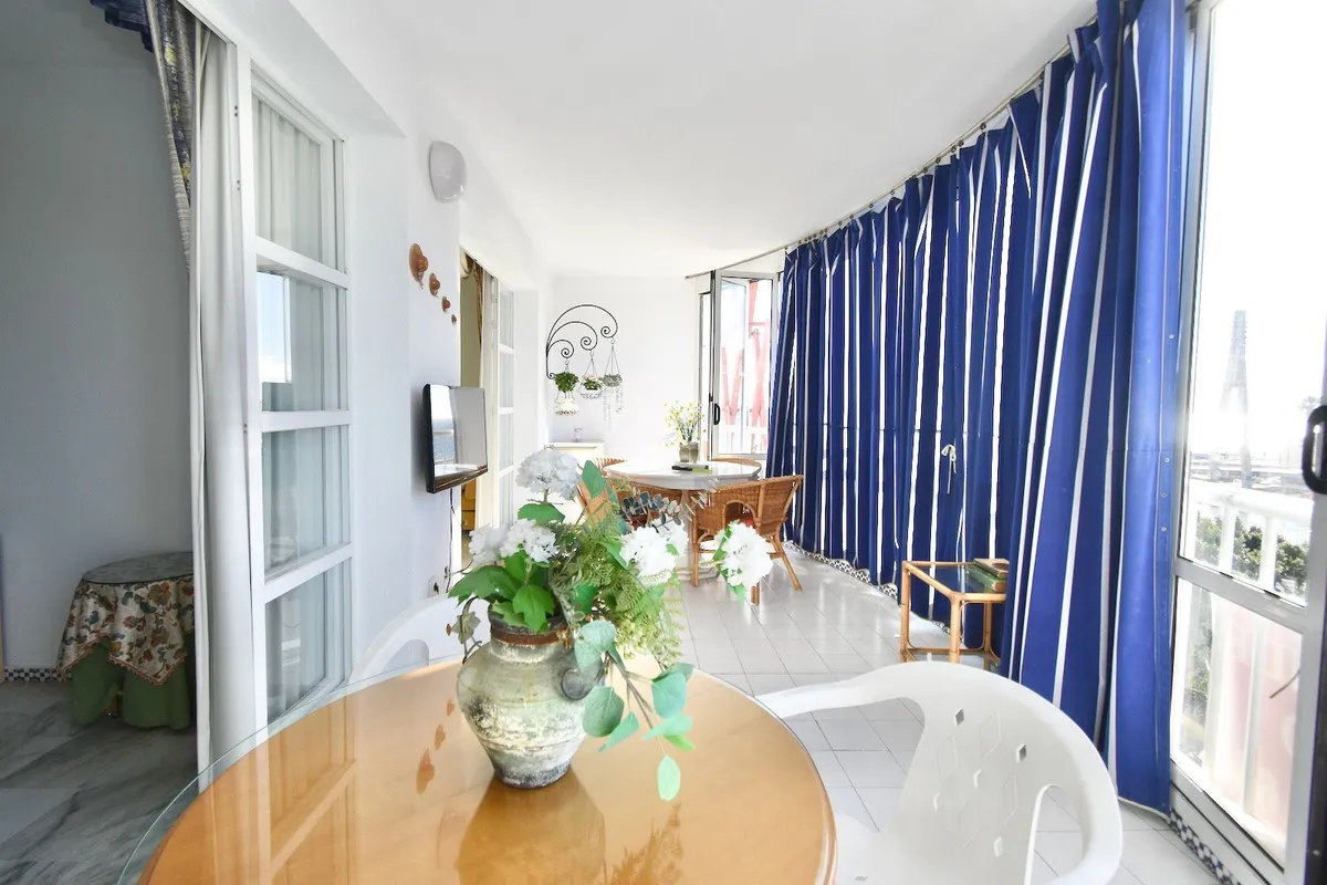 a4cabce1-5b97-4093-b199-6683d5e7c0a5