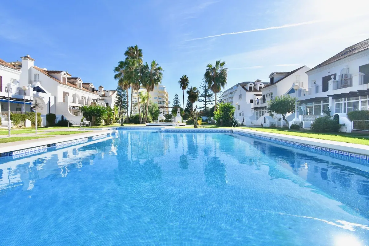 a7dc7f27-c3a9-42a8-aee4-27b28e7f6527