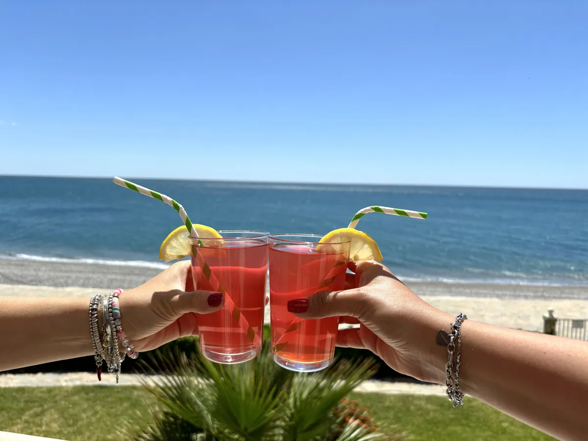 bf875dff-d280-4b2b-ba94-c003c1621180