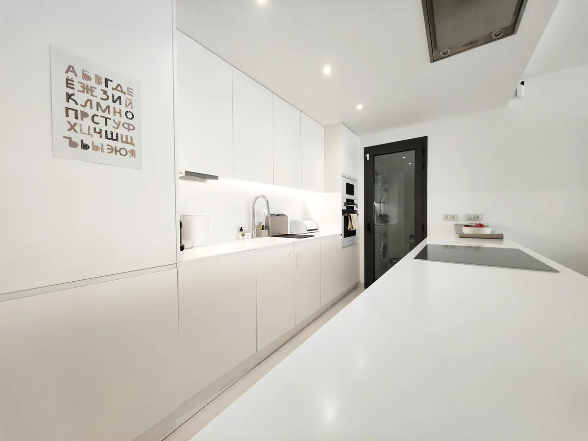 fa8d648e-630f-4ace-bac0-d904cf1ea27c