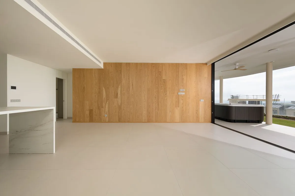 2844bc50-6ce4-4bbe-8ce6-f7d564b9d980