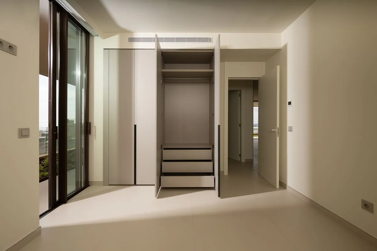 daf14f73-1dd1-45ac-8434-26eeeedc6957