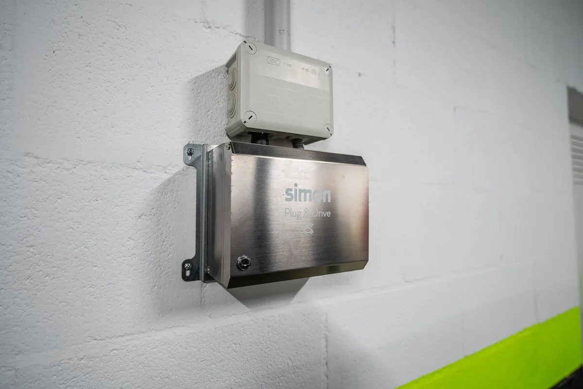 171b47ed-644e-46b5-b6d8-164ac6e311e0