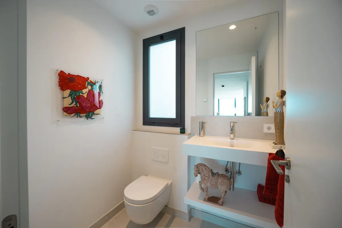 5b5cf338-a755-4f4f-af36-a1addd743614