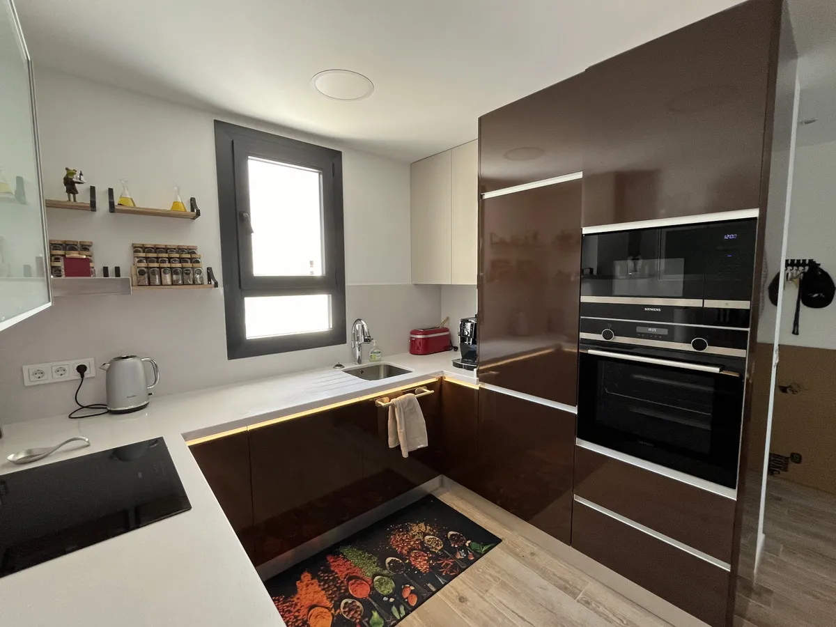 8c1edb56-6ea6-475f-8534-88c0cf970022