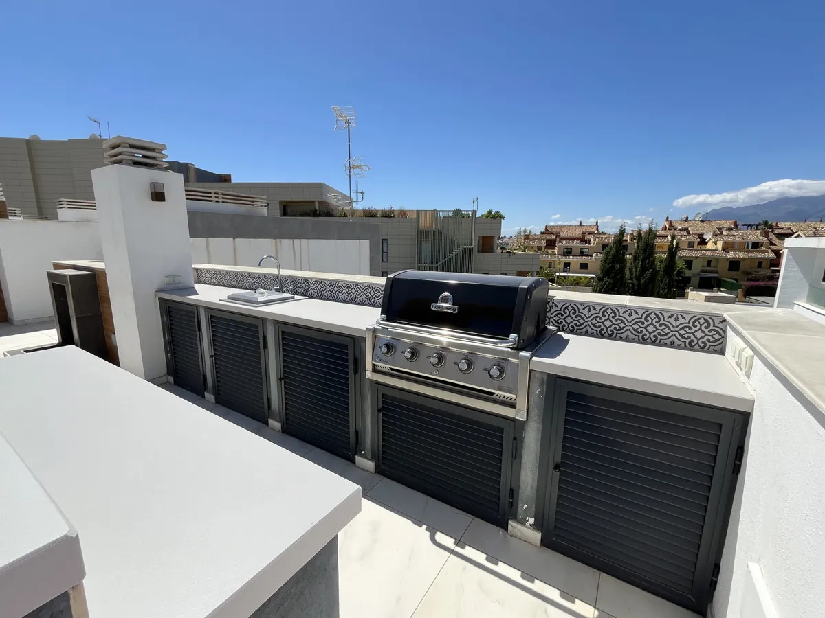 eca2d214-bc69-4853-89bd-bb3960d2be58