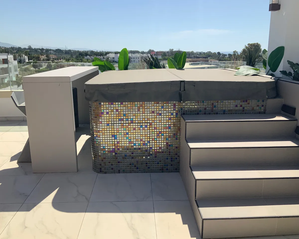 ff05d1f1-1170-4731-b28e-9bd5ff7e3c98