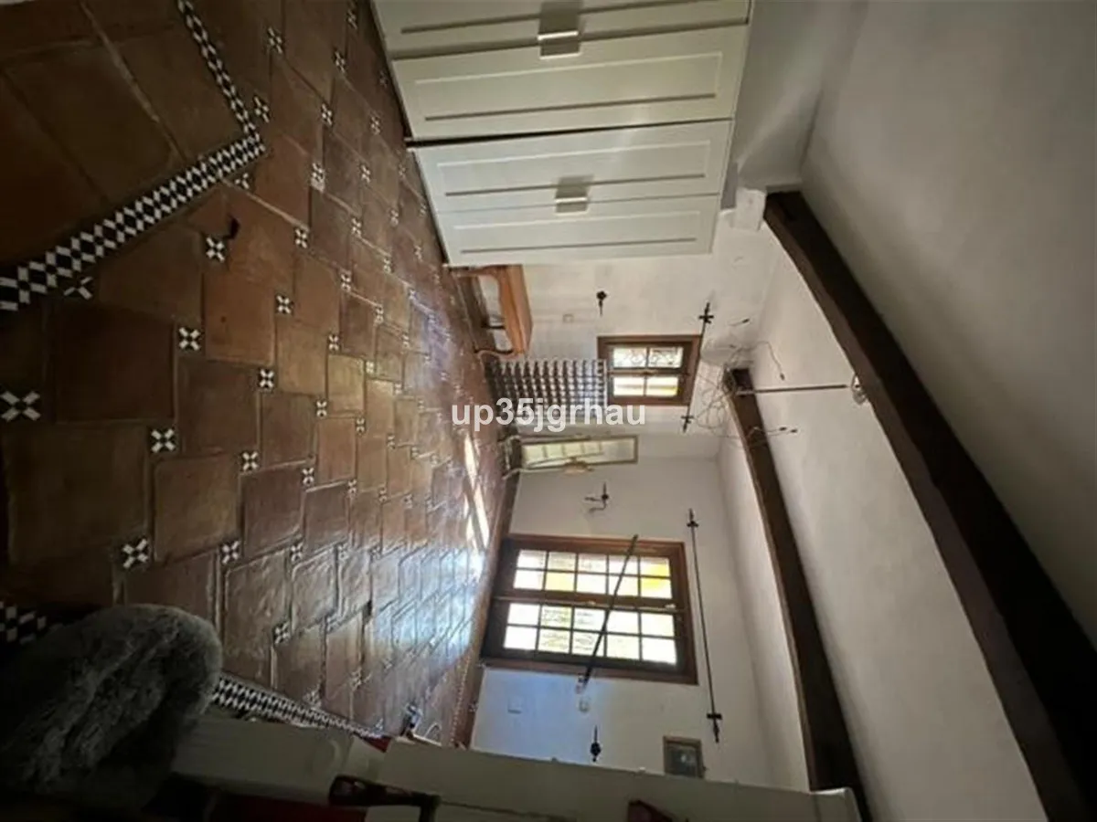 16d7b77a-b9b4-4263-8208-b87c09fac071