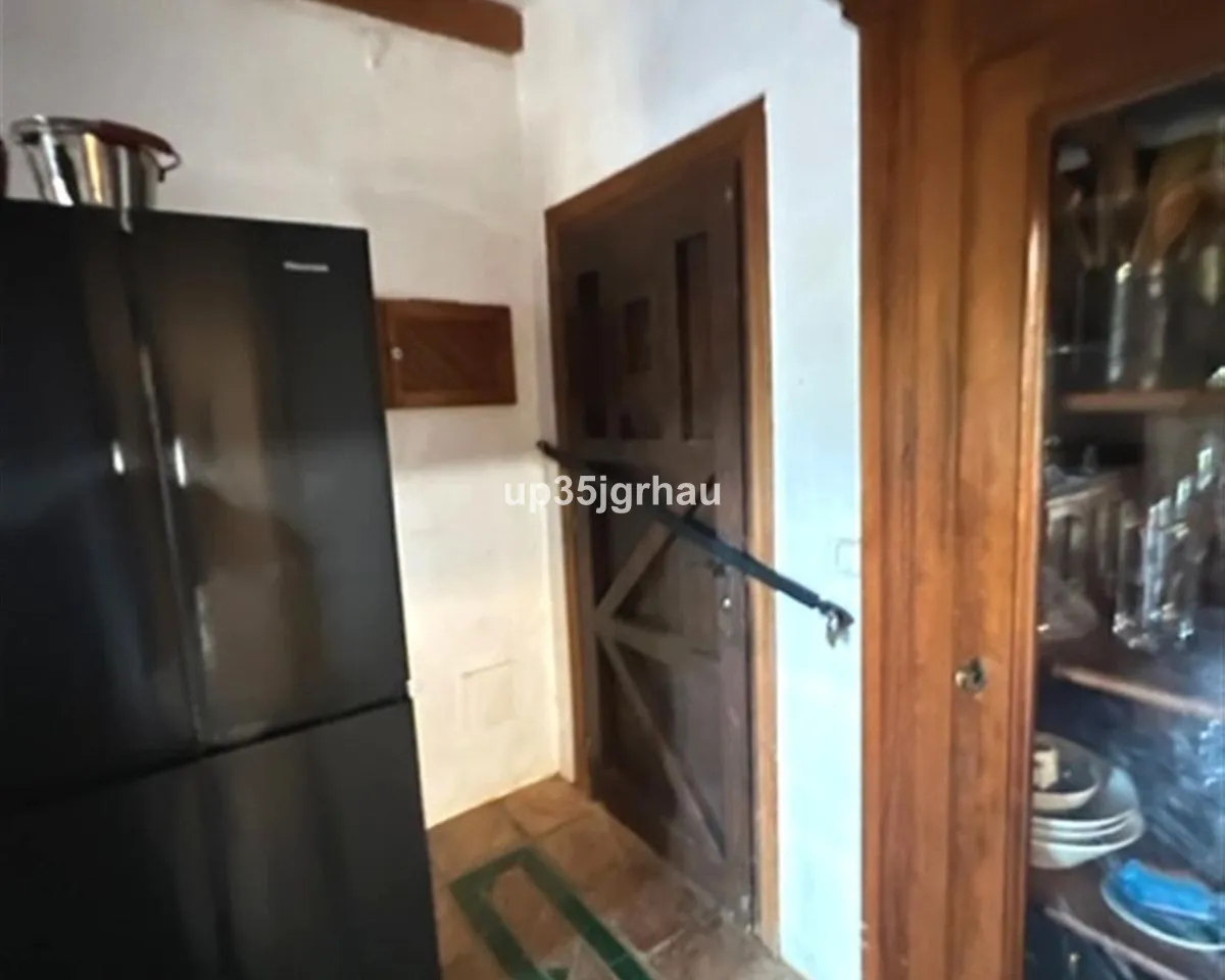 3f791d62-a087-4a72-a020-a464cfaa2db8