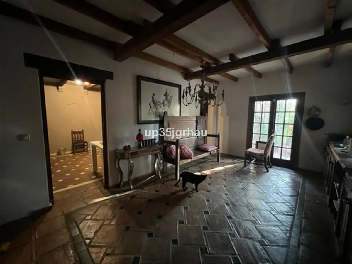 4edcf7f1-4f99-4c5c-bfac-6390ecd3e7cf