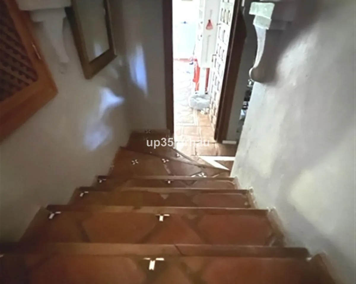 ce848dff-7fa6-4ed1-b3a4-b06fa065824c