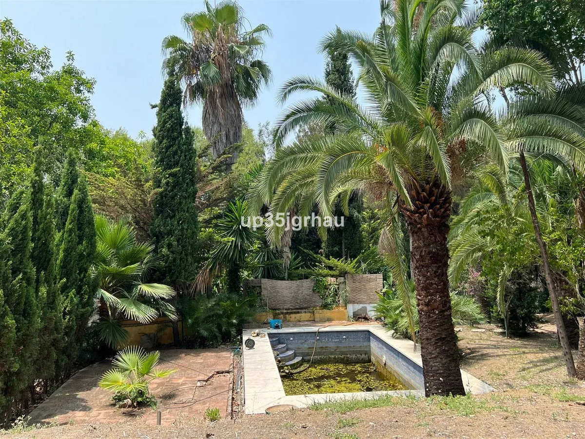 dddde230-55f5-4b85-bc32-01627c02aec5