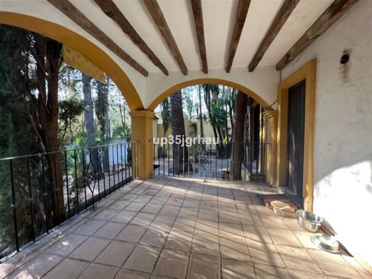 fa34c860-ce91-49a7-9541-af95bf6b9b07