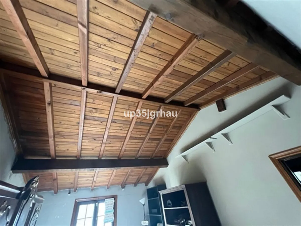 faeeb34d-826c-4f25-b63c-ab2cd61b33a4