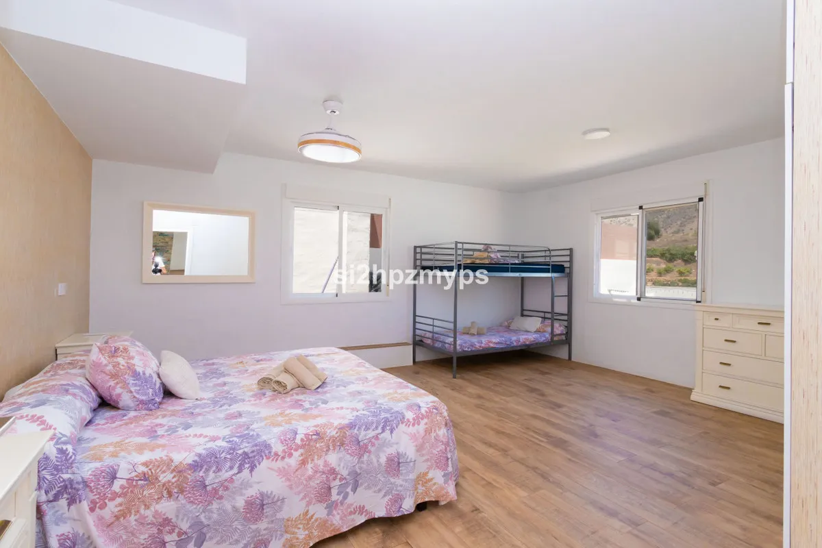 20cef657-2dcf-4504-852f-6c26bc4b9a87