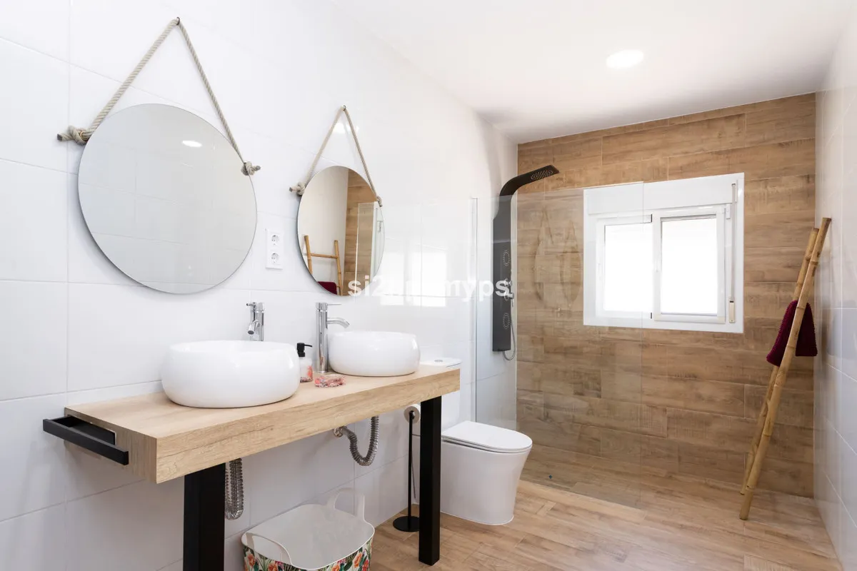 4f1a4ad4-dc95-4a87-bece-3361fffc90a1