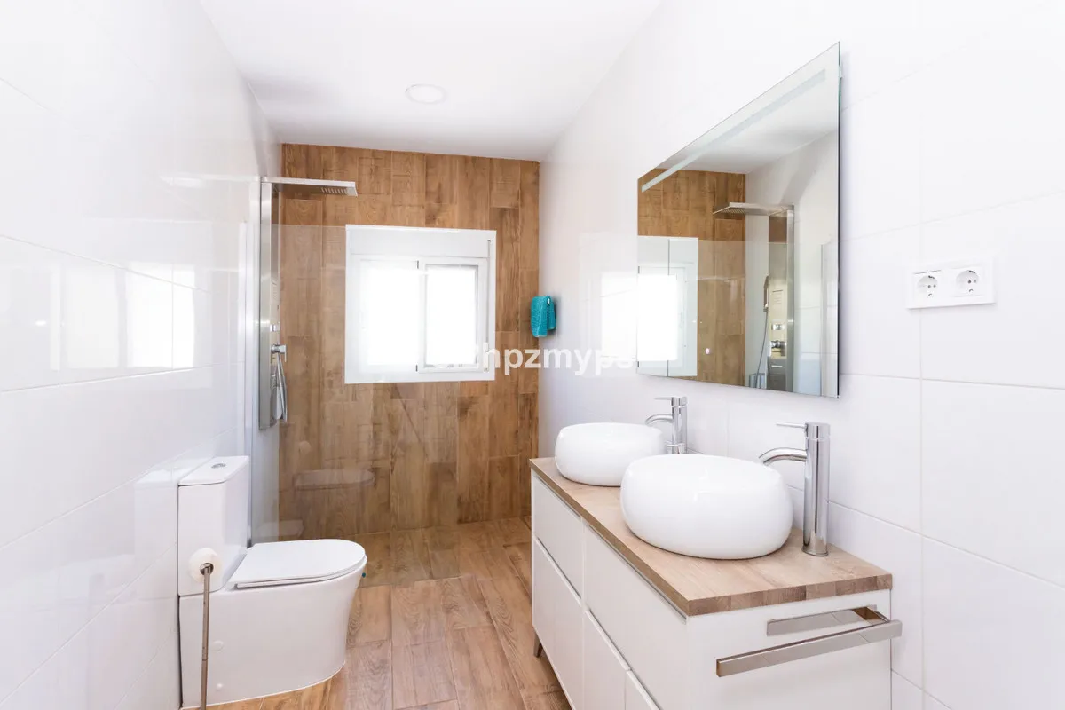 e551a568-b20a-423d-a20f-7983a52b8cf4