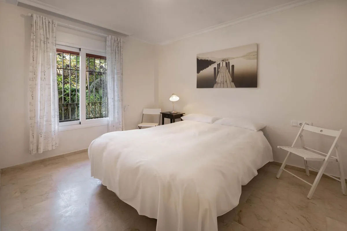 298d3334-3551-42e3-880b-e6b90d7eb0b9