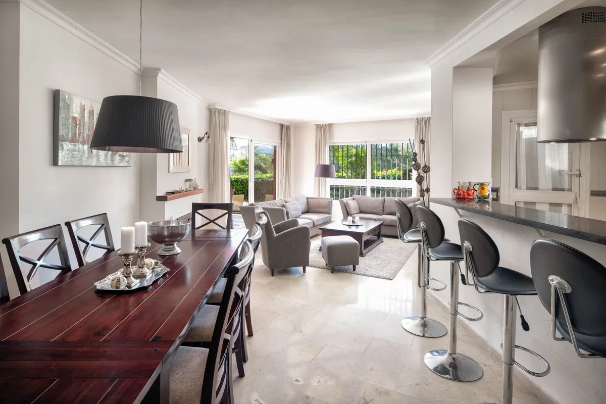 83c4fef8-2fac-47c7-8d95-c5bad0fd430f