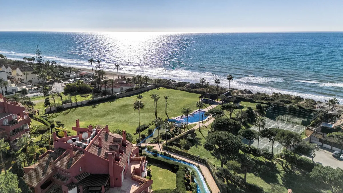 844cbcd3-2f79-4b93-a092-9f776fc5874c