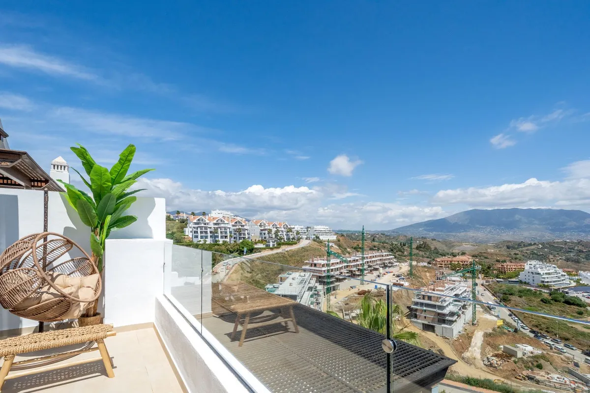 16384790-a608-4654-a1c9-ce08a6b61298