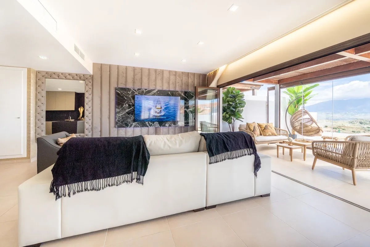 244f04ee-a842-4190-8101-08c97a5be14f