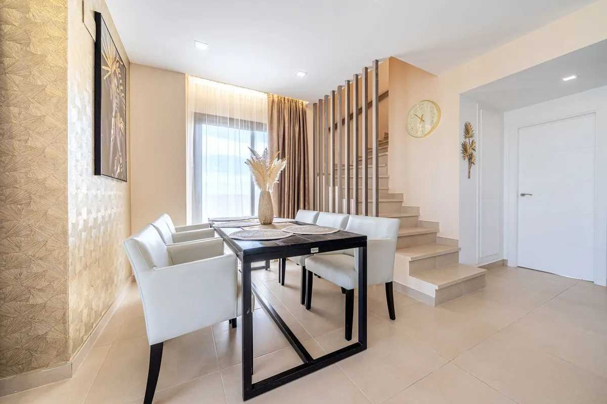 344e62a4-f2ce-448c-ba08-1b6b42a002ca