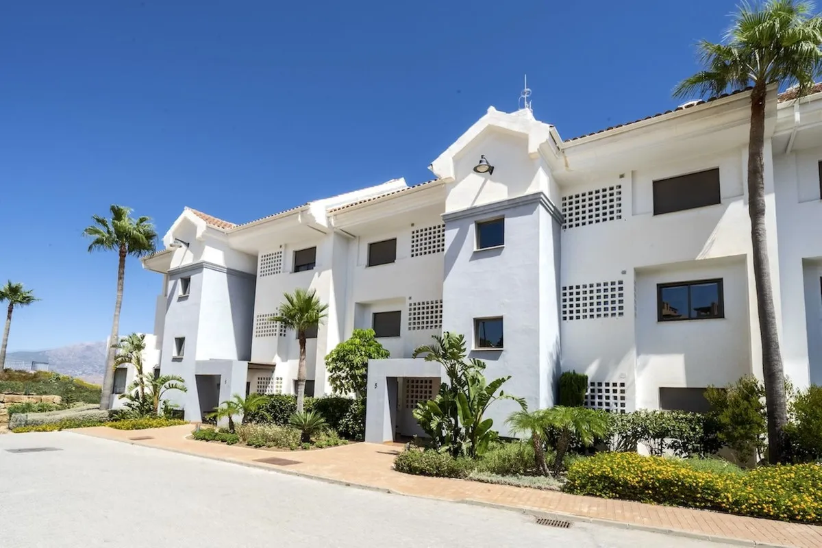 5cc1f8a0-d0fa-4de6-8b4e-4b29555bf190