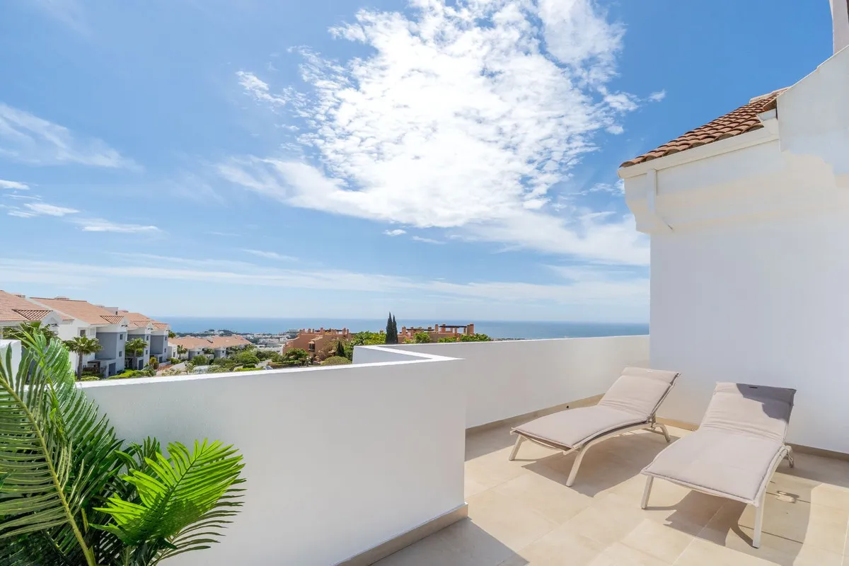 66b2b42f-a6ae-4cb5-9aee-a85eabaa2d40