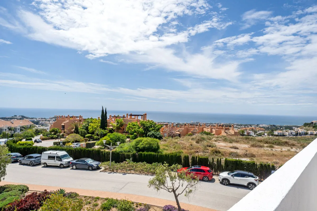 75b5c05b-a107-4394-a1c6-75f648062024