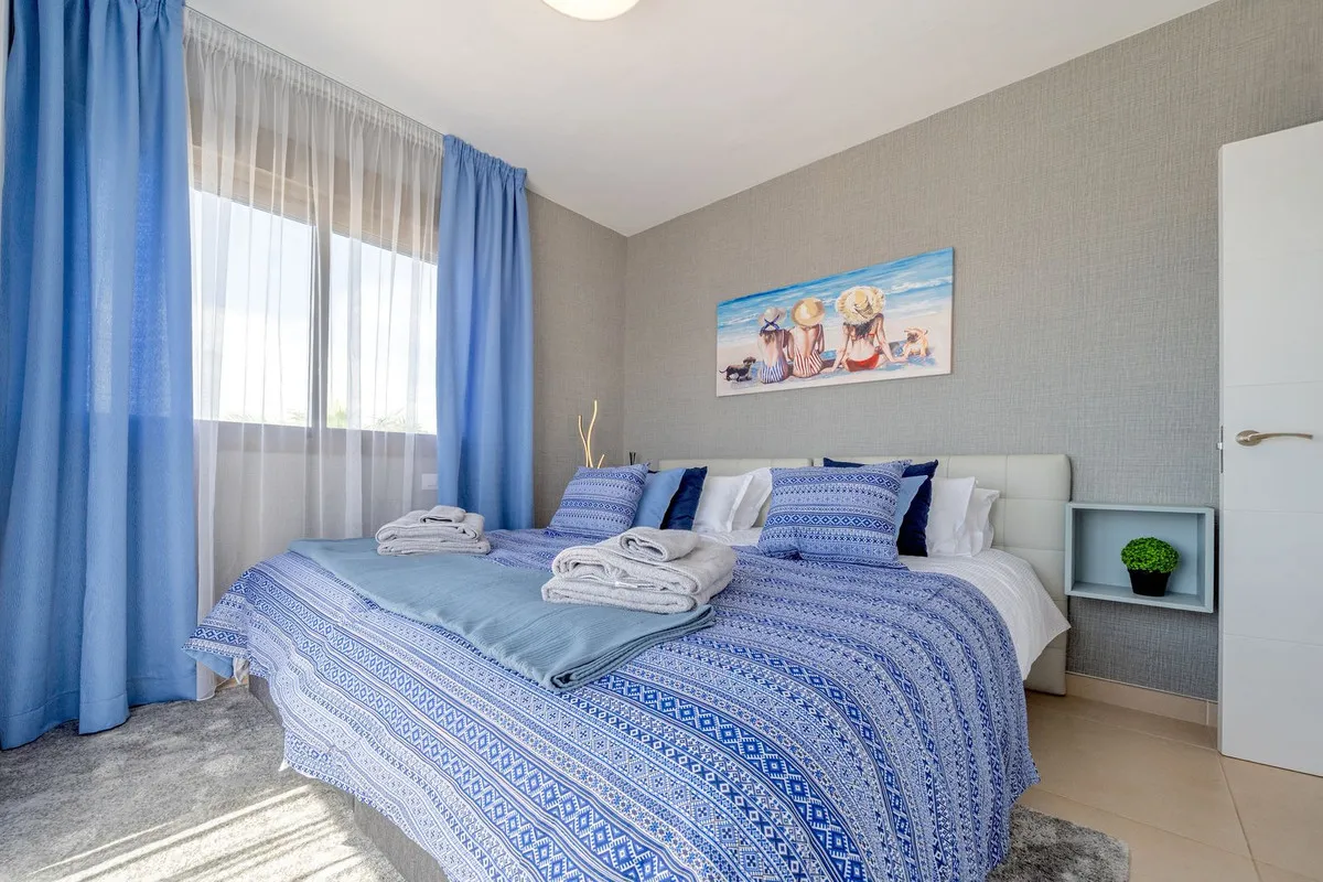 a60c0406-6670-4d34-82a8-9796354de79f