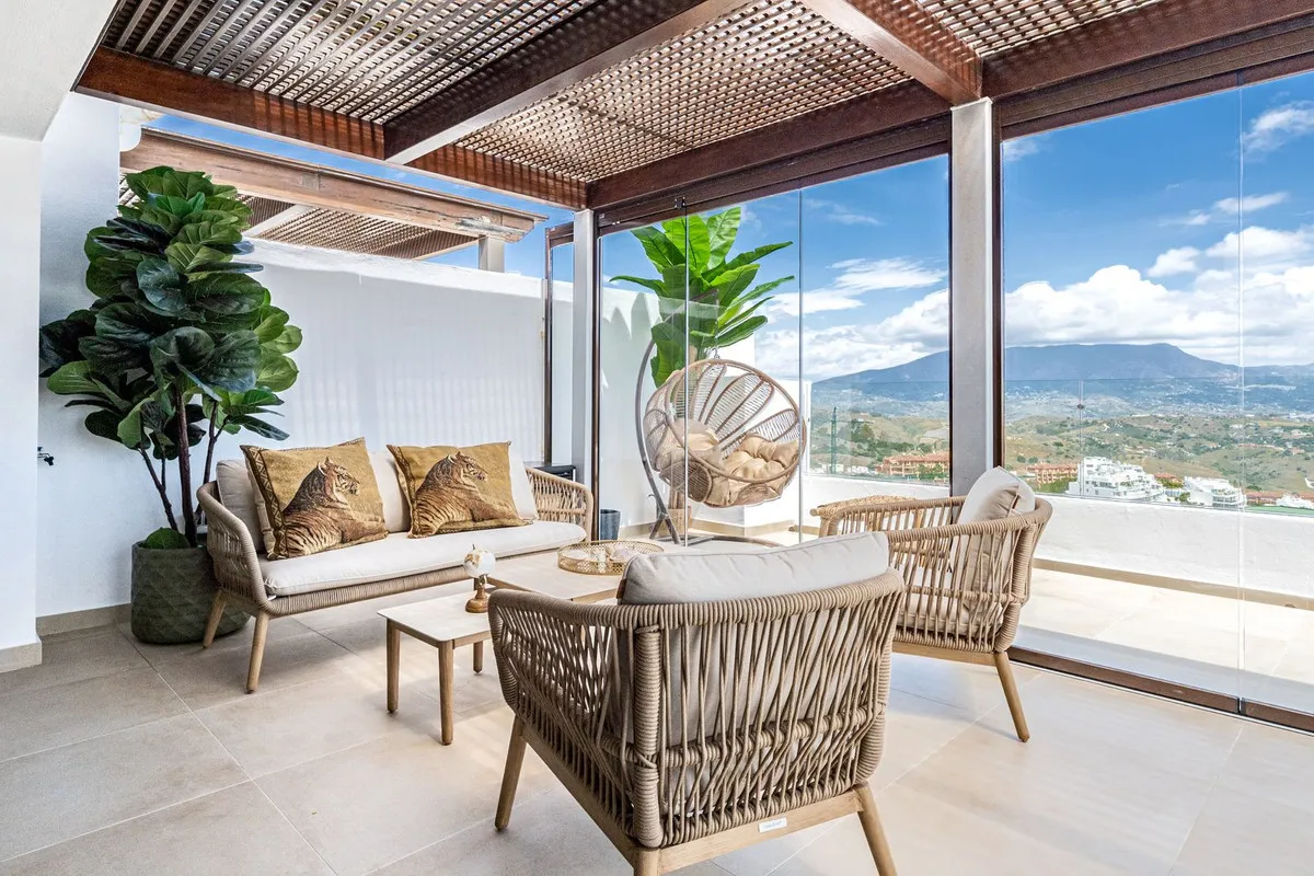 c0a79bed-3187-4fba-ac15-5a1f75970c4e