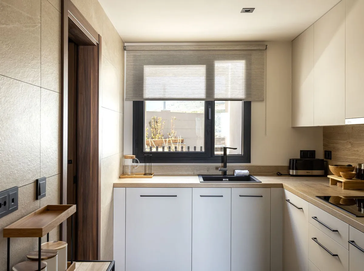 5672a6b1-fcd7-4932-9f59-ec11ac77a697