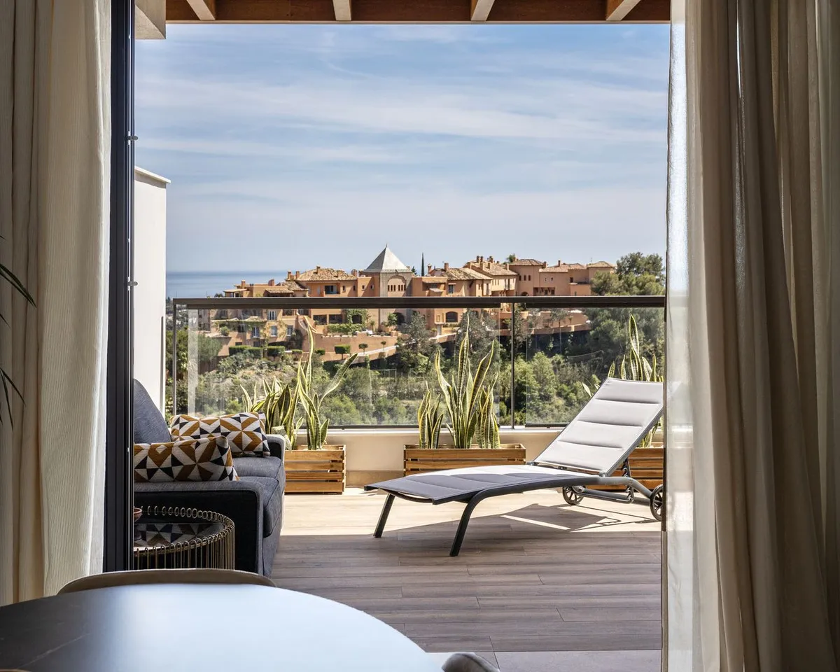 e67c20b6-5d4e-41df-8ce5-55a09c56c442