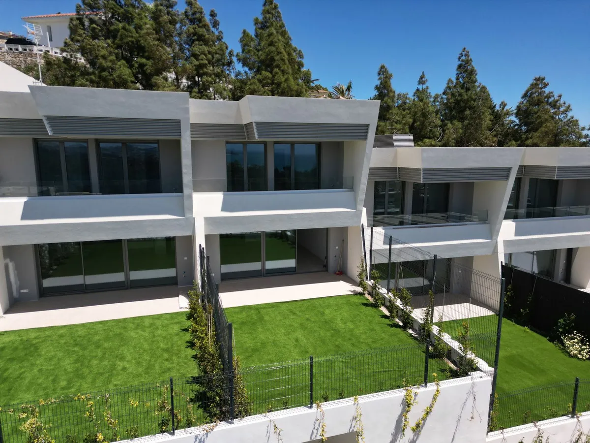 11e1eb15-ed3a-456b-ba65-ded971528f21