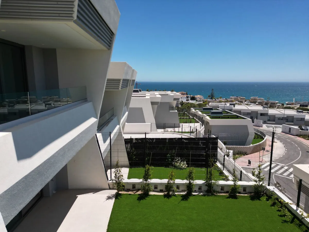 1d06b69a-cf60-4e21-8f97-f852d441cf45