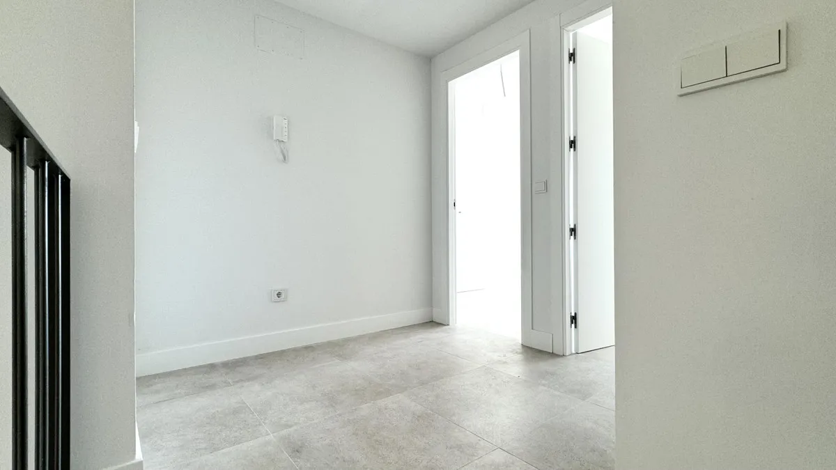 714308a7-7380-44fa-8284-46131385c10f