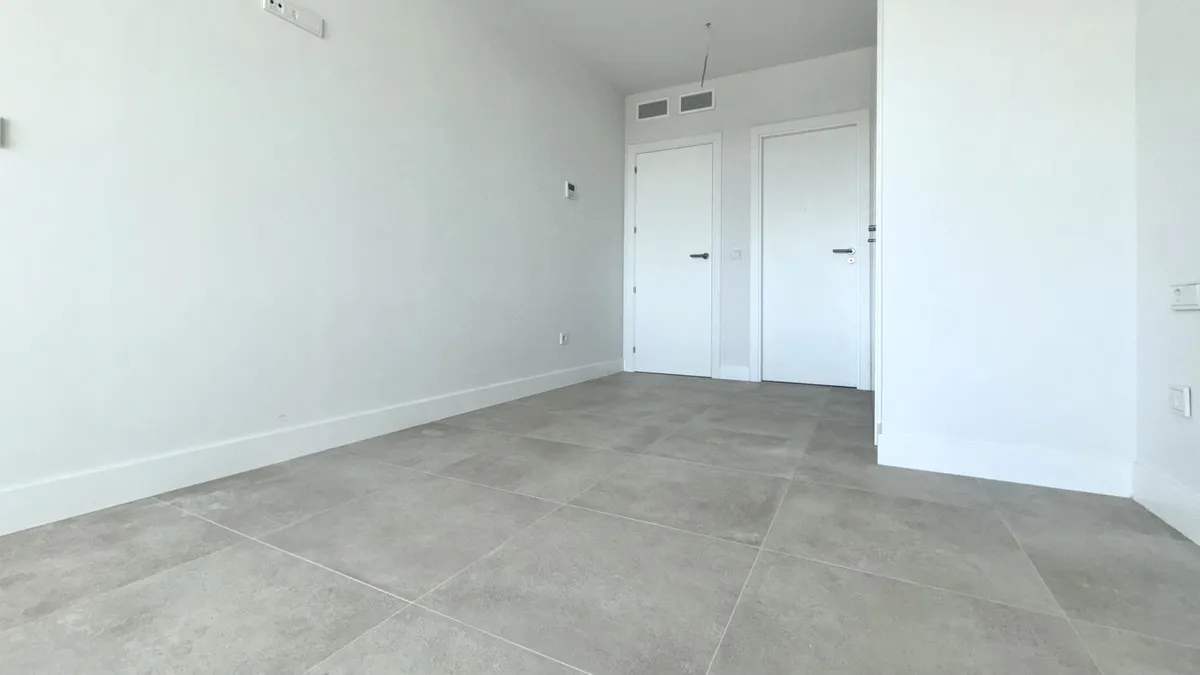 b5fc90fb-64e0-4e16-a0c9-d6c608300111