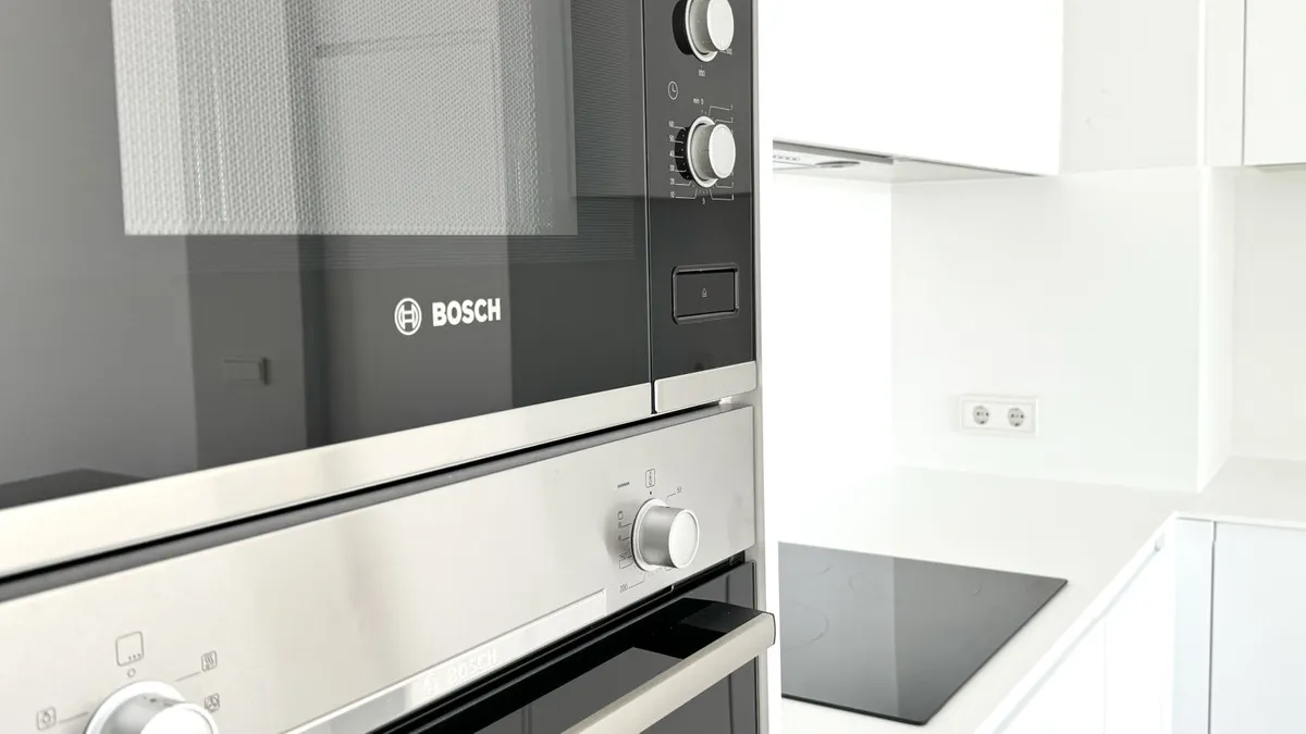 e07b9864-87c9-4c8f-9f87-a3029b6716f9