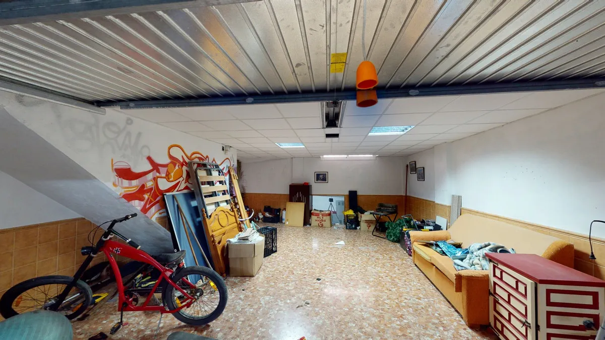 2b2758c2-5c12-4a3a-ae64-9a9a66bca975