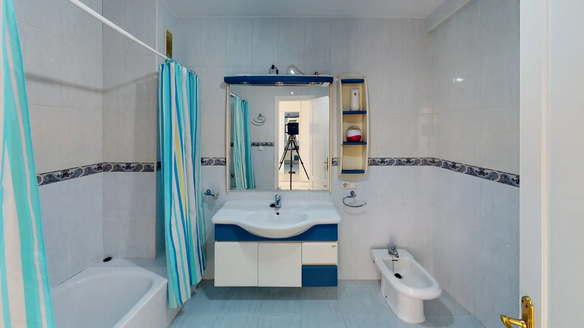 be7740ea-d2c1-4dea-a327-b0bdad2036ba