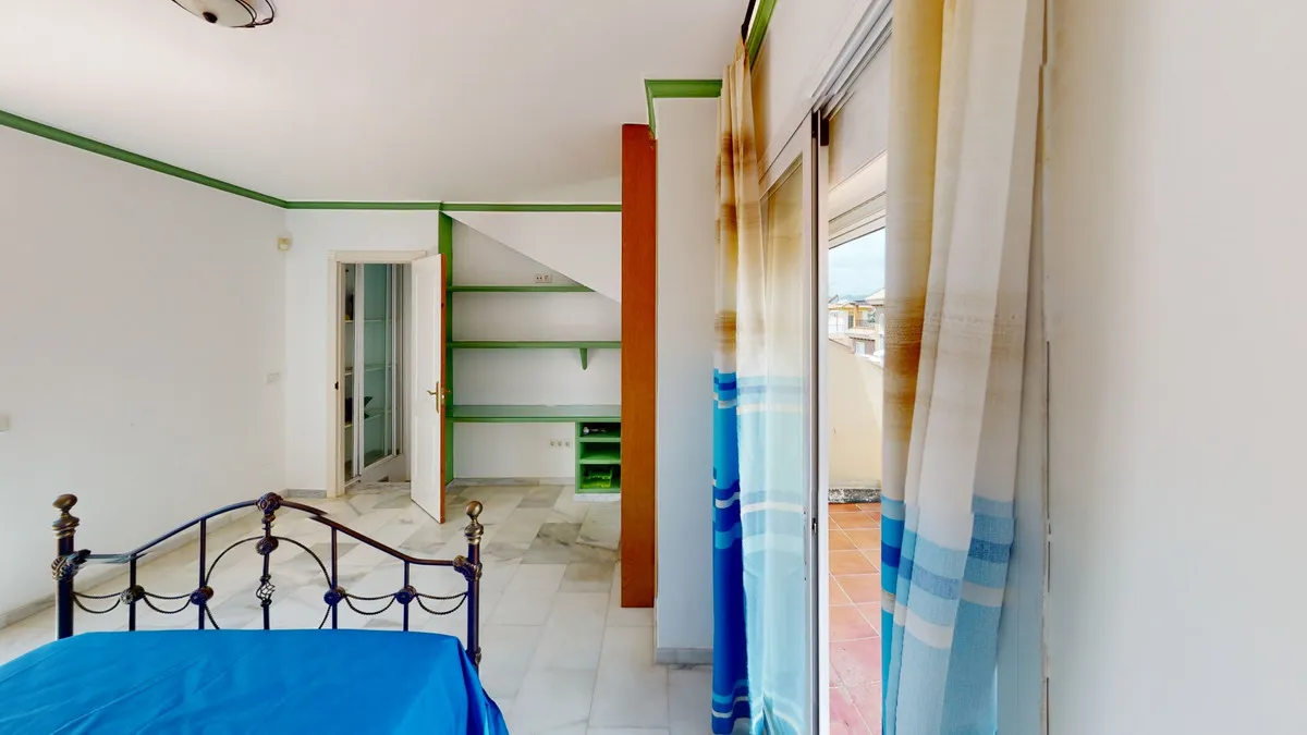 d92ab4ce-4131-4d87-ac6b-f9a4461d9717